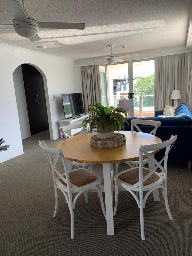 Aparthotel Pacific Regis Beachfront Gold Coast