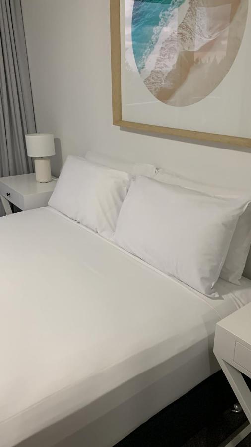 Aparthotel Pacific Regis Beachfront Gold Coast