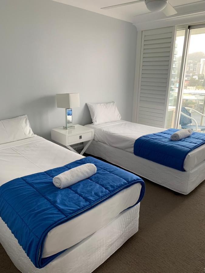 Pacific Regis Beachfront Aparthotel Gold Coast