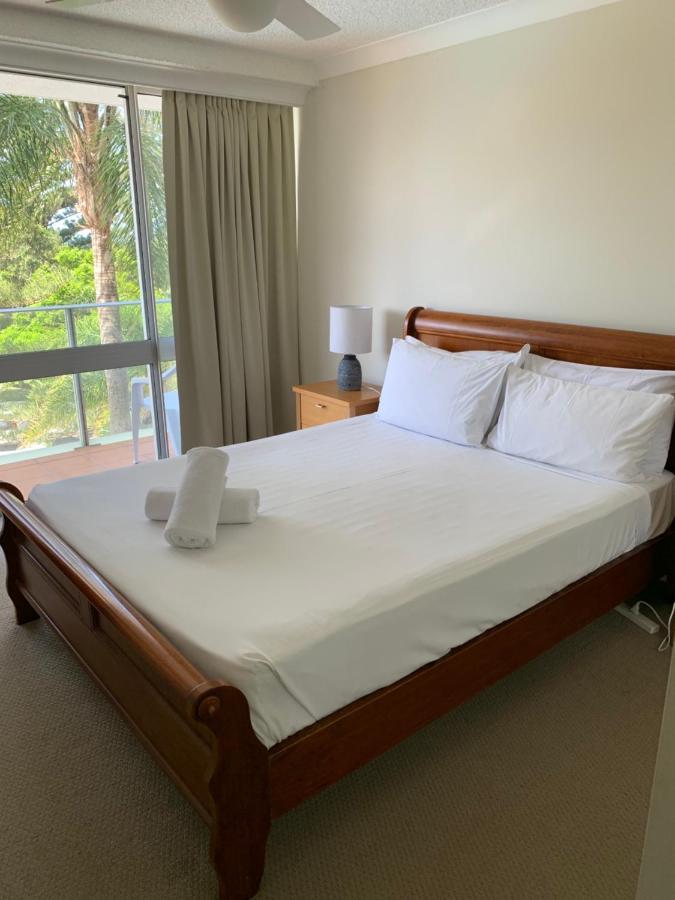 Pacific Regis Beachfront Gold Coast