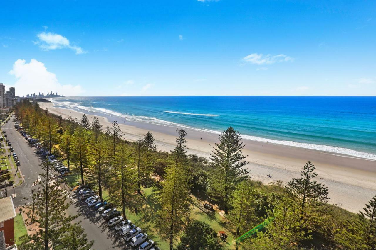 Pacific Regis Beachfront Gold Coast