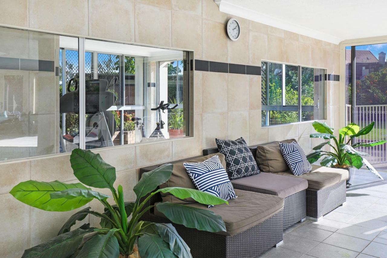 Pacific Regis Beachfront 4* Gold Coast